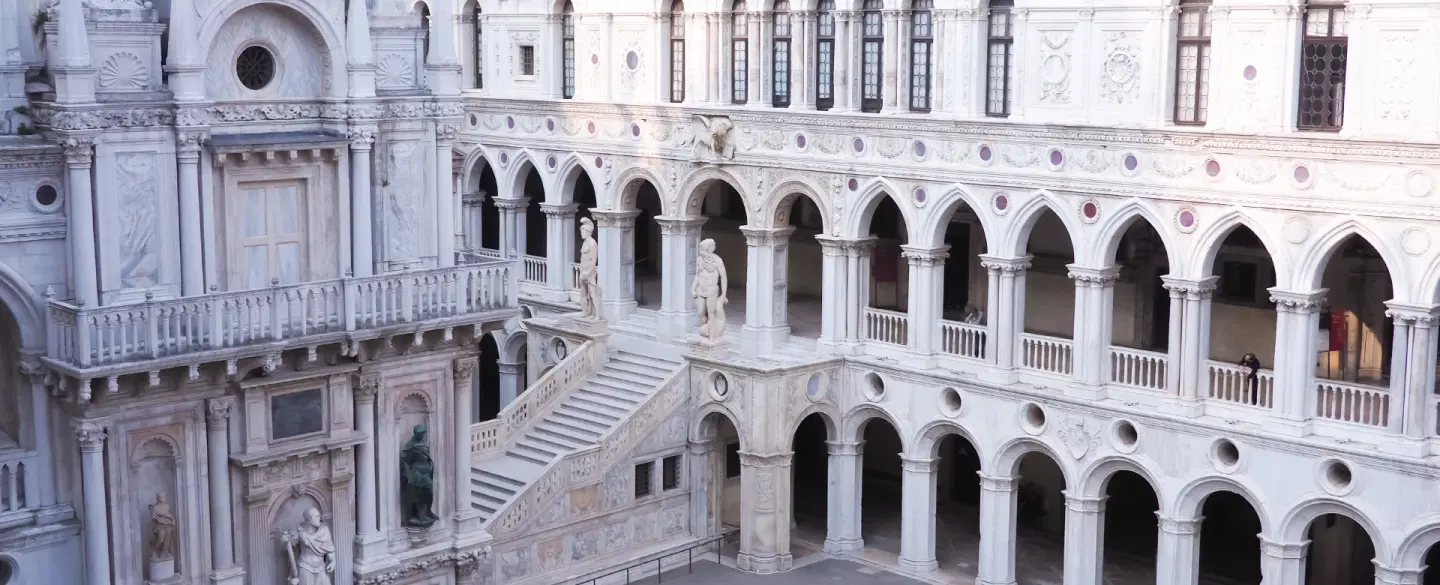 Venice Is a Stage