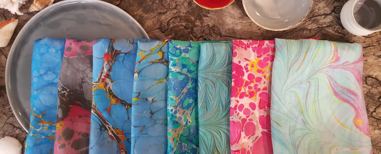 A Scarf of Swirling Colors