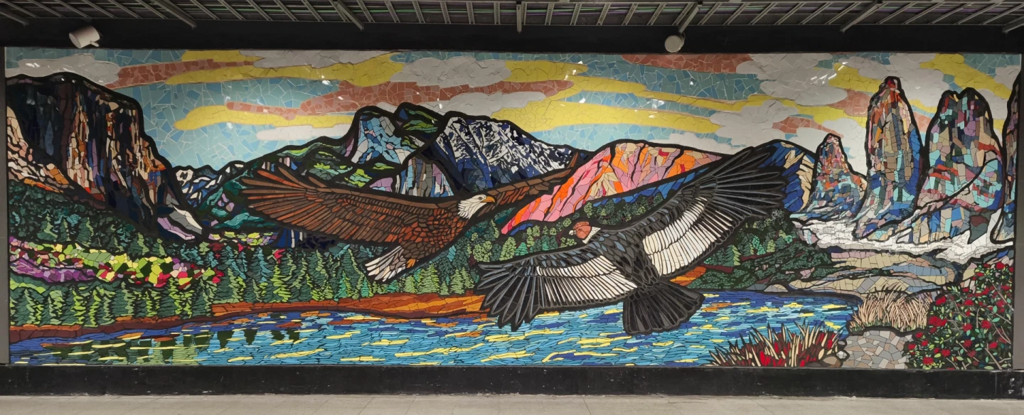 Art Tour in Puente Alto, Chile with artist-led mosaic walk, street murals and cultural storytelling.